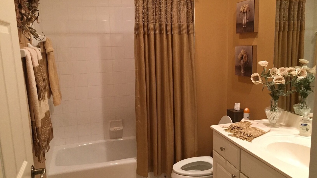 Photo of Bathroom in Hammock Bay