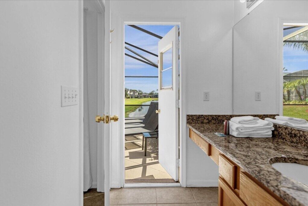 Photo of Outdoor in Lake Berkley