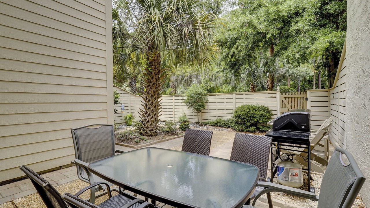 Photo of Outdoor in Shipyard Plantation
