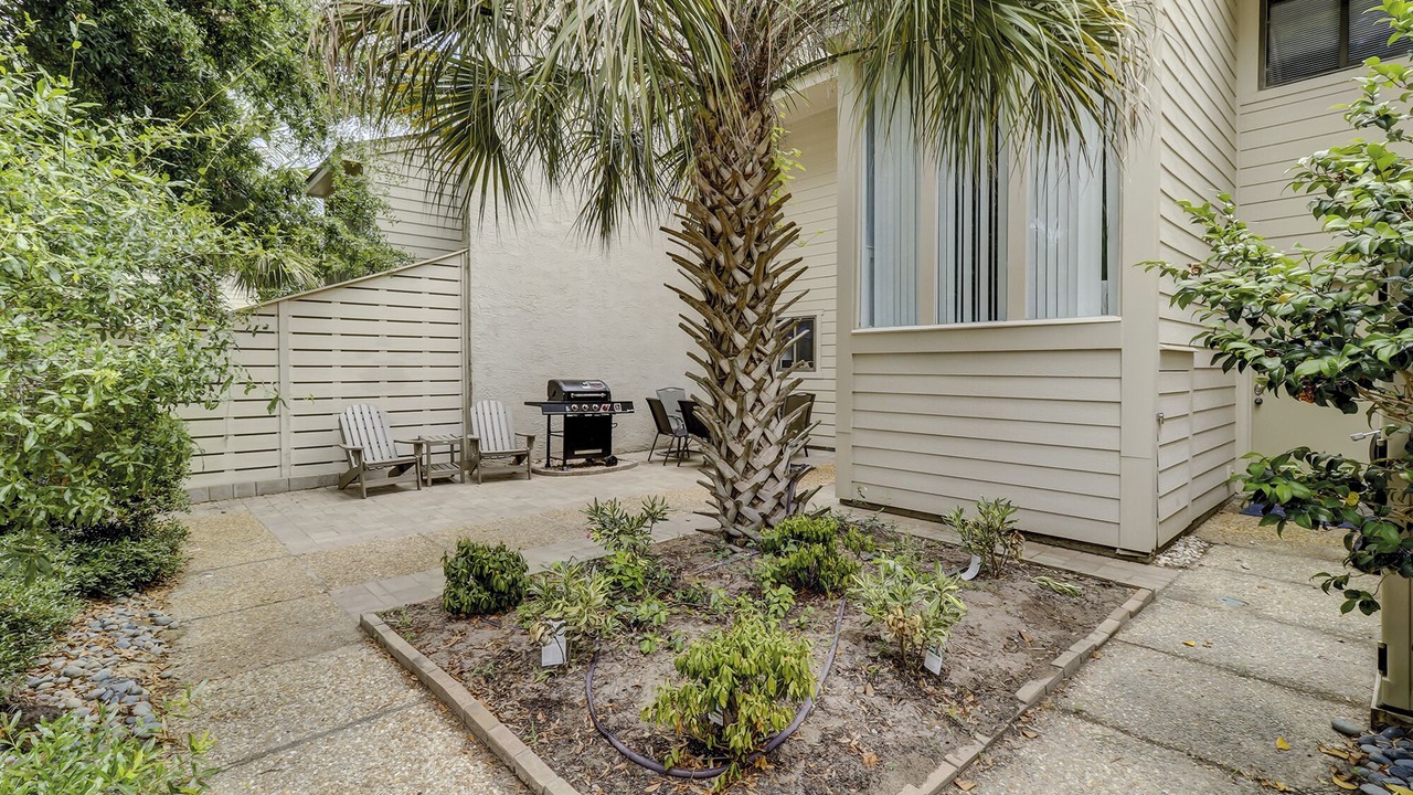 Photo of Patio Balcony in Shipyard Plantation