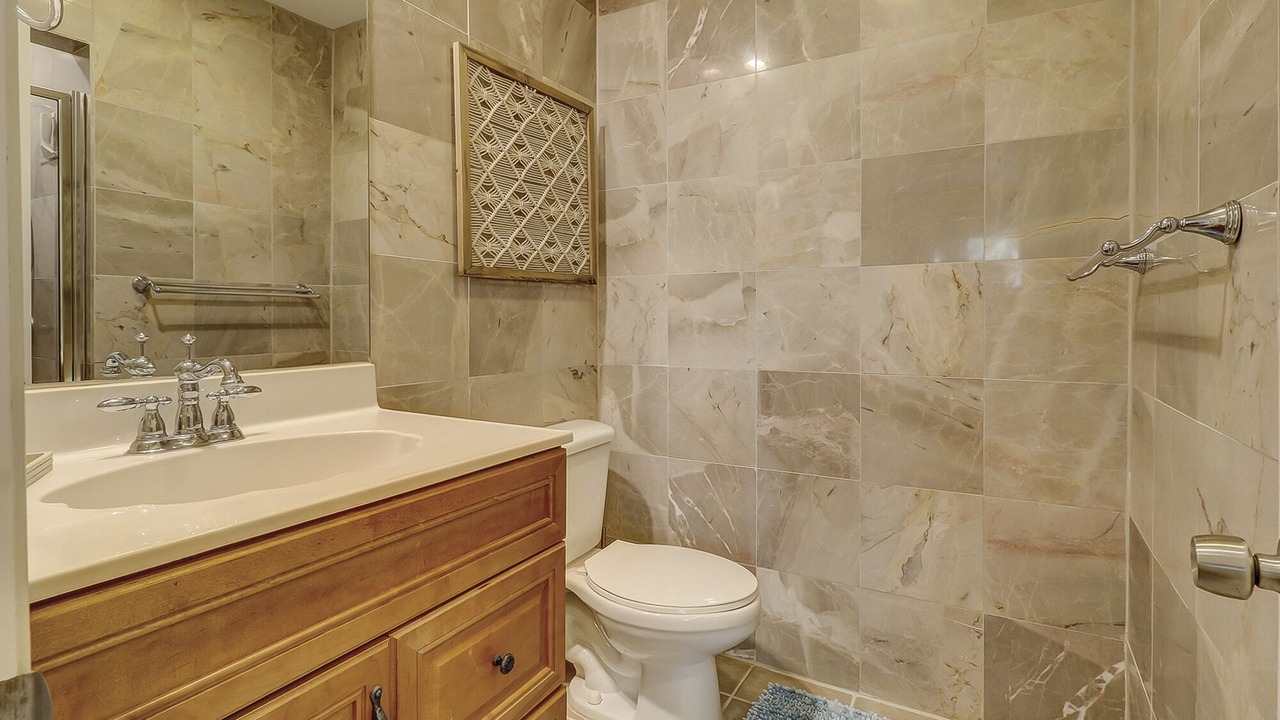 Photo of Bathroom in Shipyard Plantation