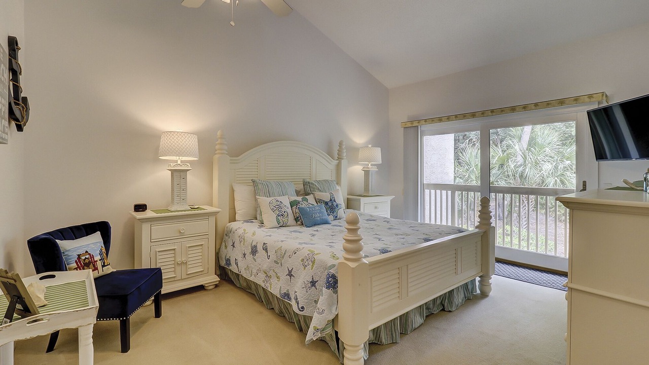 Photo of Bedroom in Shipyard Plantation
