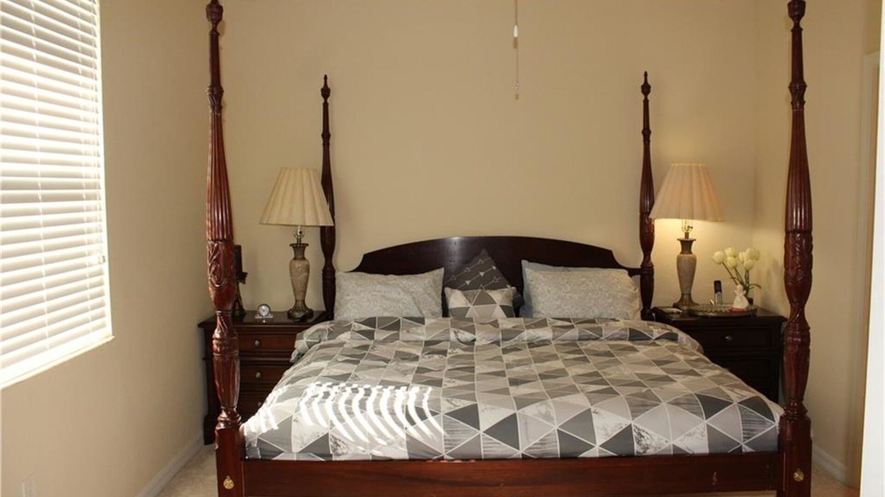 Photo of Bedroom in Naples
