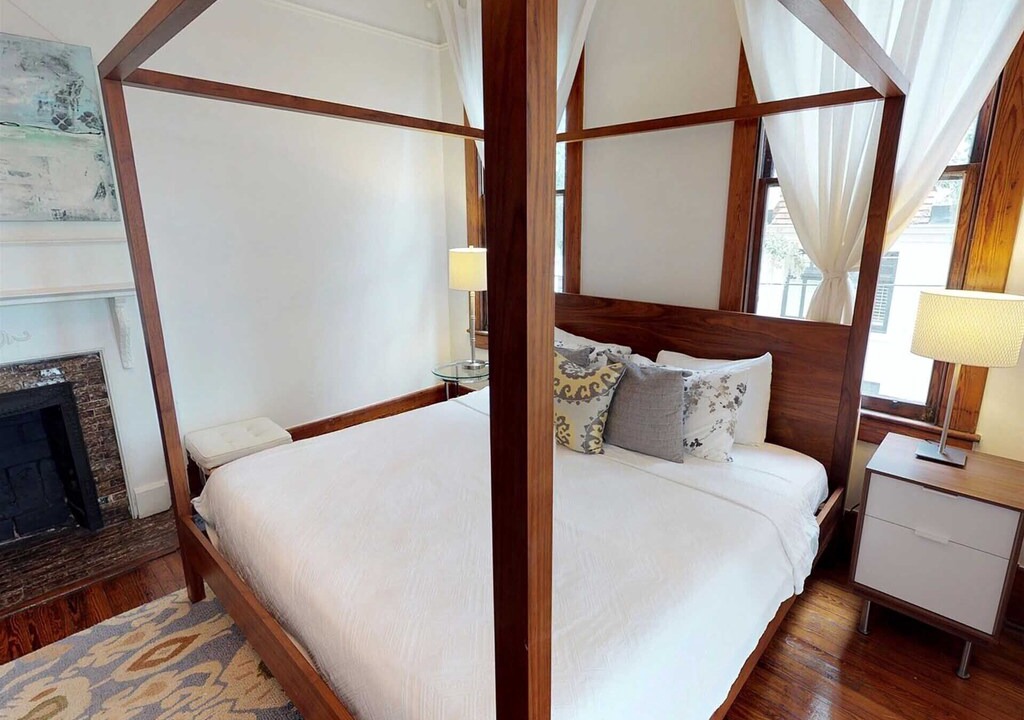 Photo of Bedroom in Savannah Victorian District