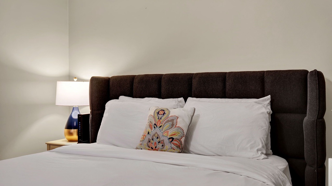 Photo of Bedroom in Historic District - North