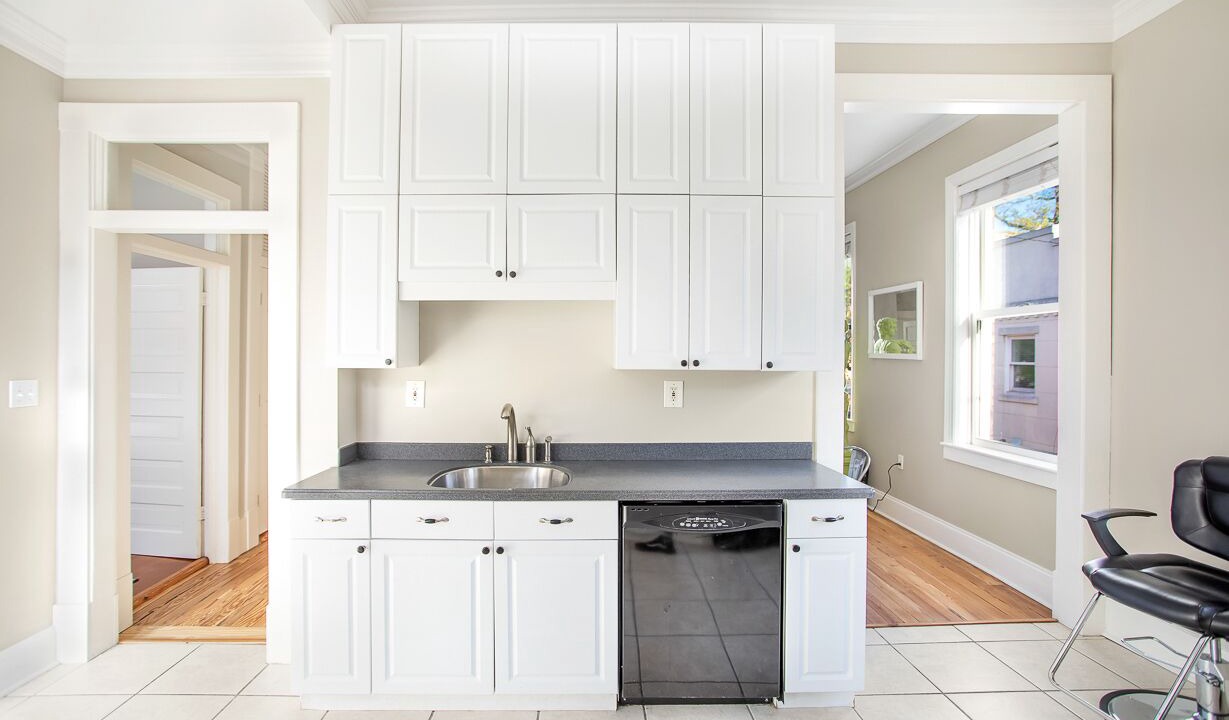 Photo of Kitchen in Historic District - North
