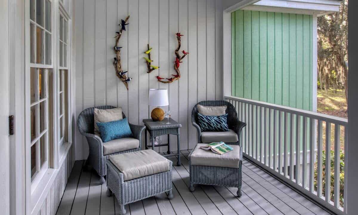 Photo of Patio Balcony in Melrose on the Beach