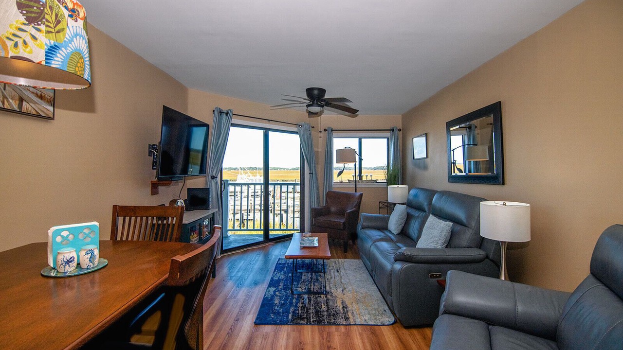 Photo of Livingroom in Edisto Island
