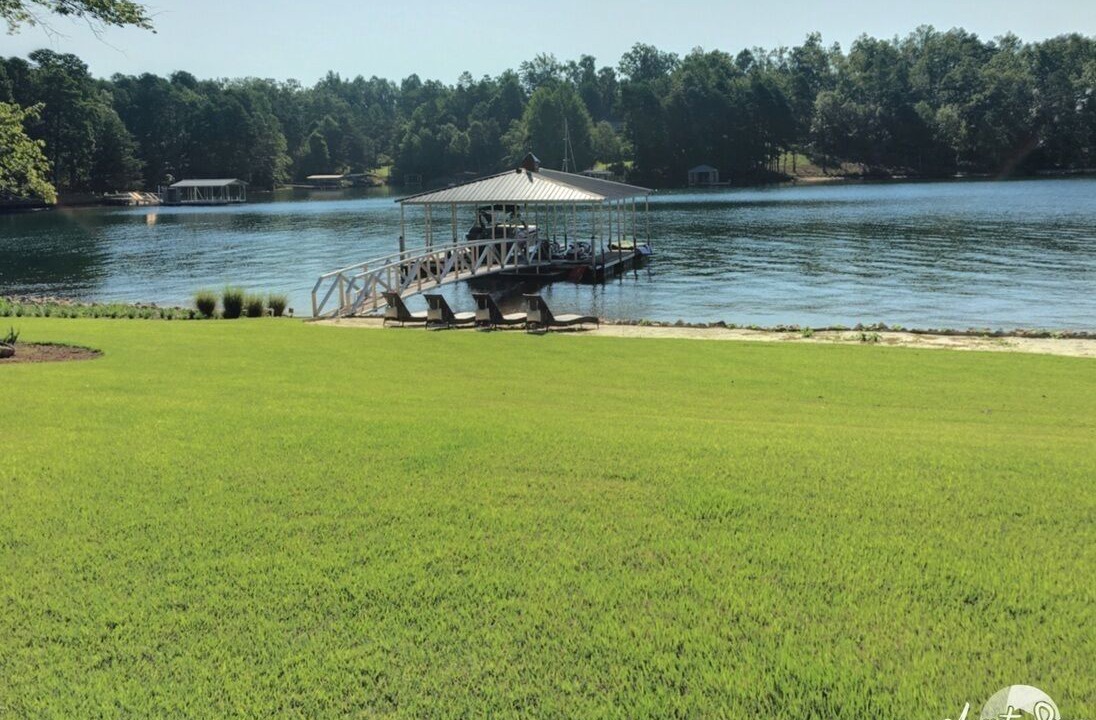 Photo of Outdoor in Seneca