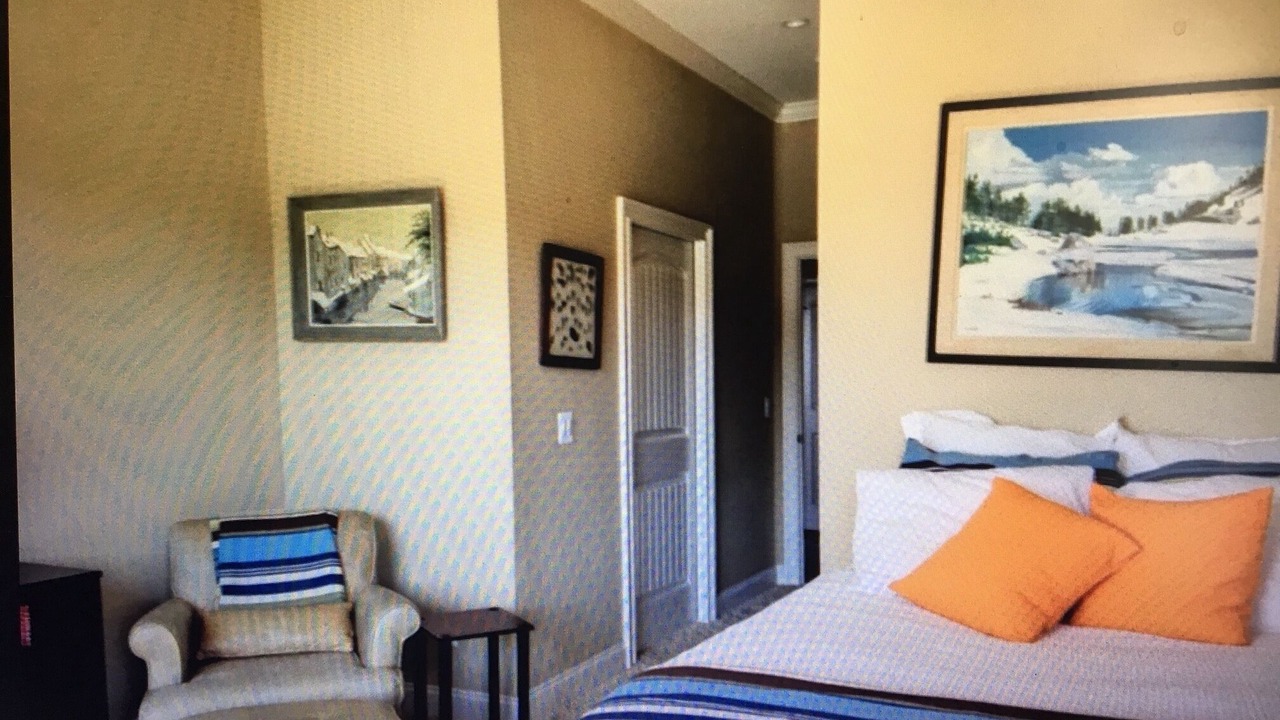 Photo of Bedroom in Seneca