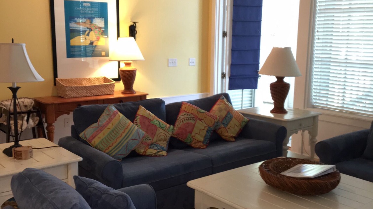 Photo of Livingroom in Melrose on the Beach