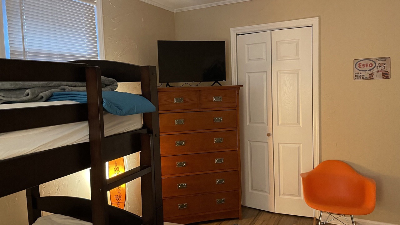 Photo of Bedroom in Mountain Rest