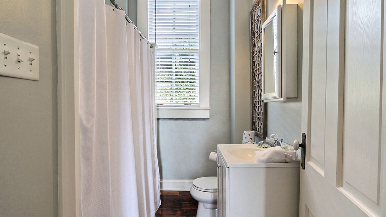 Photo of Bathroom in Historic District - North