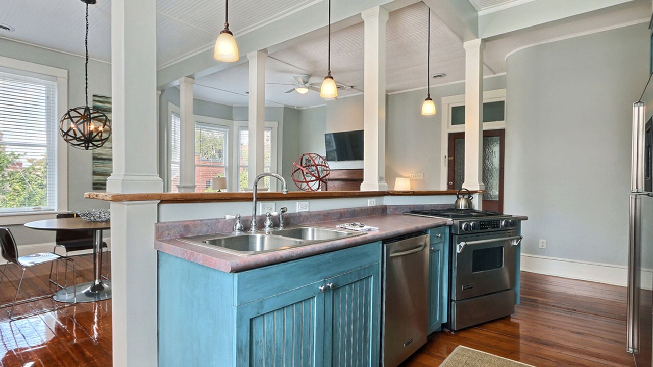 Photo of Kitchen in Historic District - North