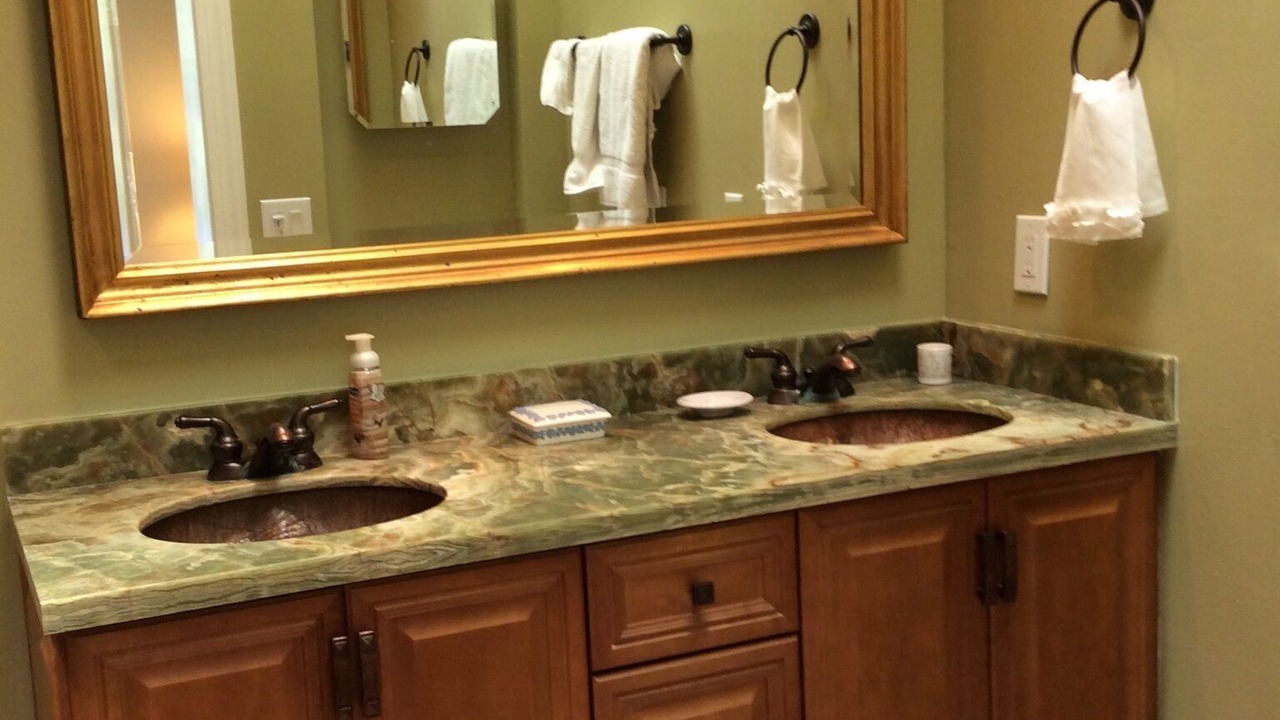 Photo of Bathroom in Coralstone