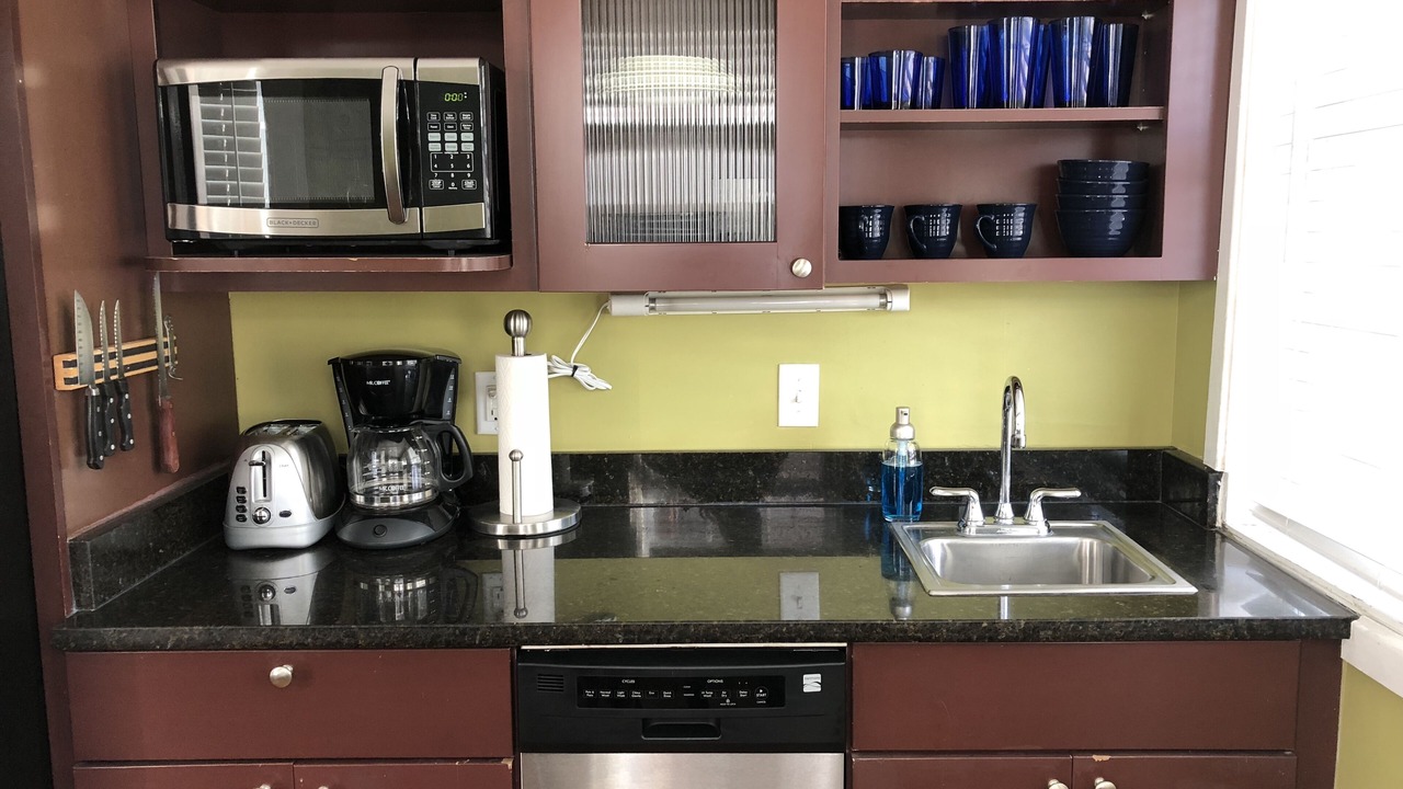 Photo of Kitchen in Beach Institute