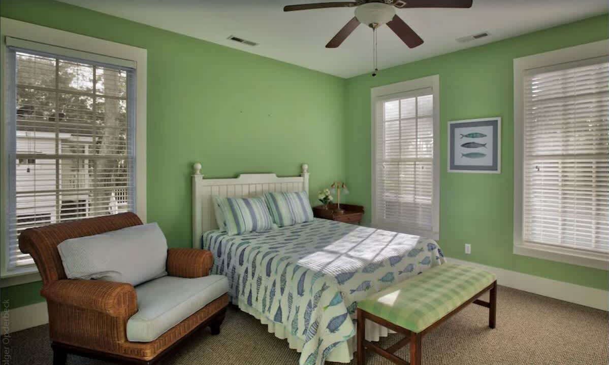 Photo of Bedroom in Melrose on the Beach