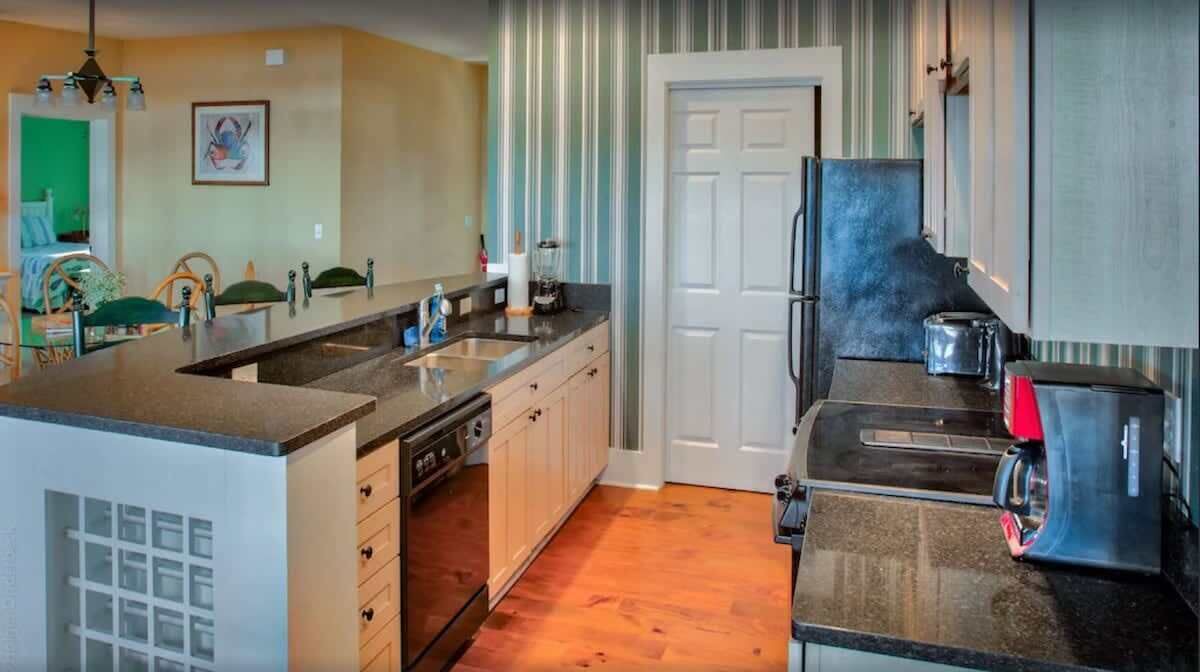 Photo of Kitchen in Melrose on the Beach