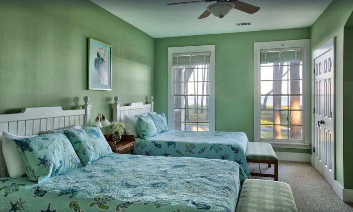 Photo of Bedroom in Melrose on the Beach