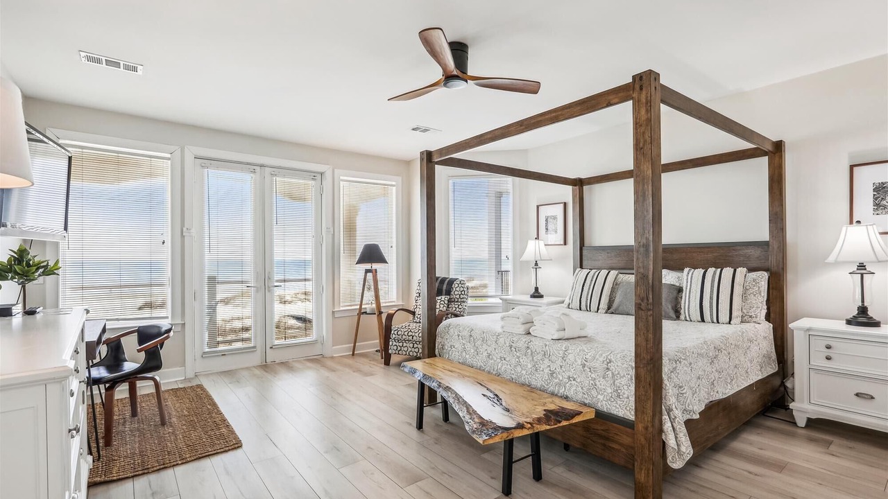 Photo of Bedroom in Palmetto Dunes