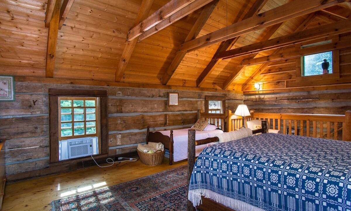 Photo of Bedroom in Pisgah Forest