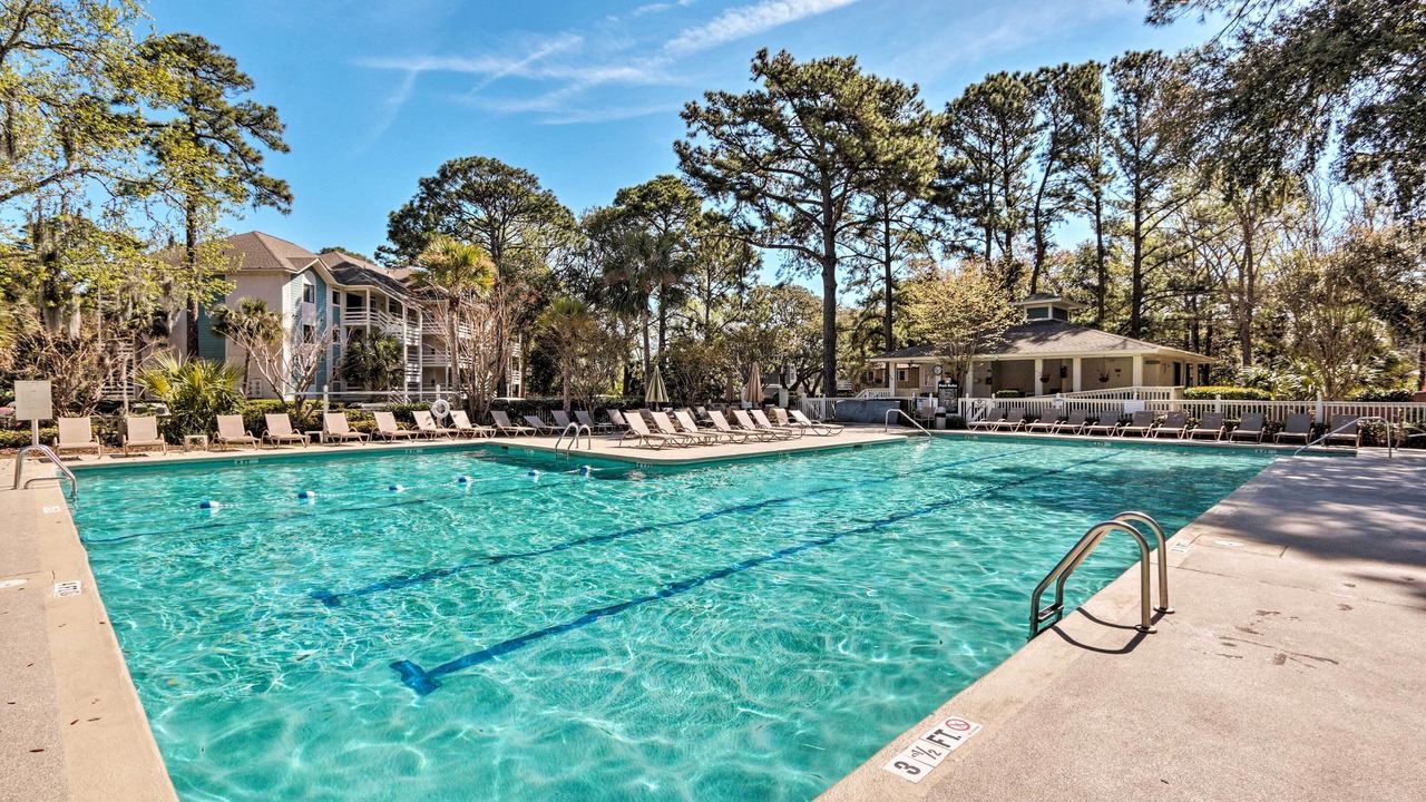 Photo of Outdoor in Folly Field