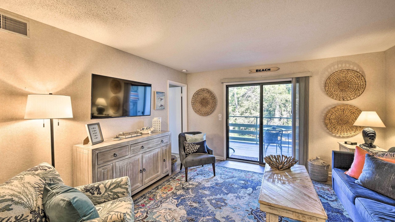 Photo of Livingroom in Folly Field
