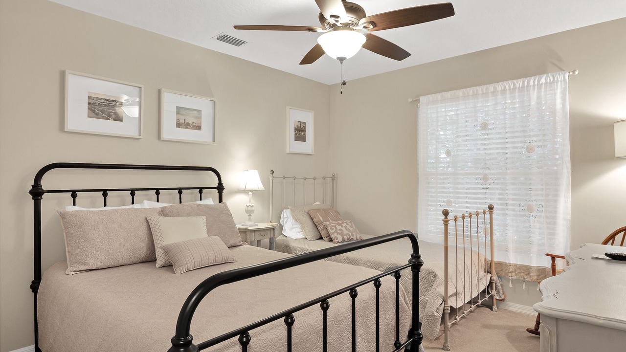 Photo of Bedroom in Indian River Shores
