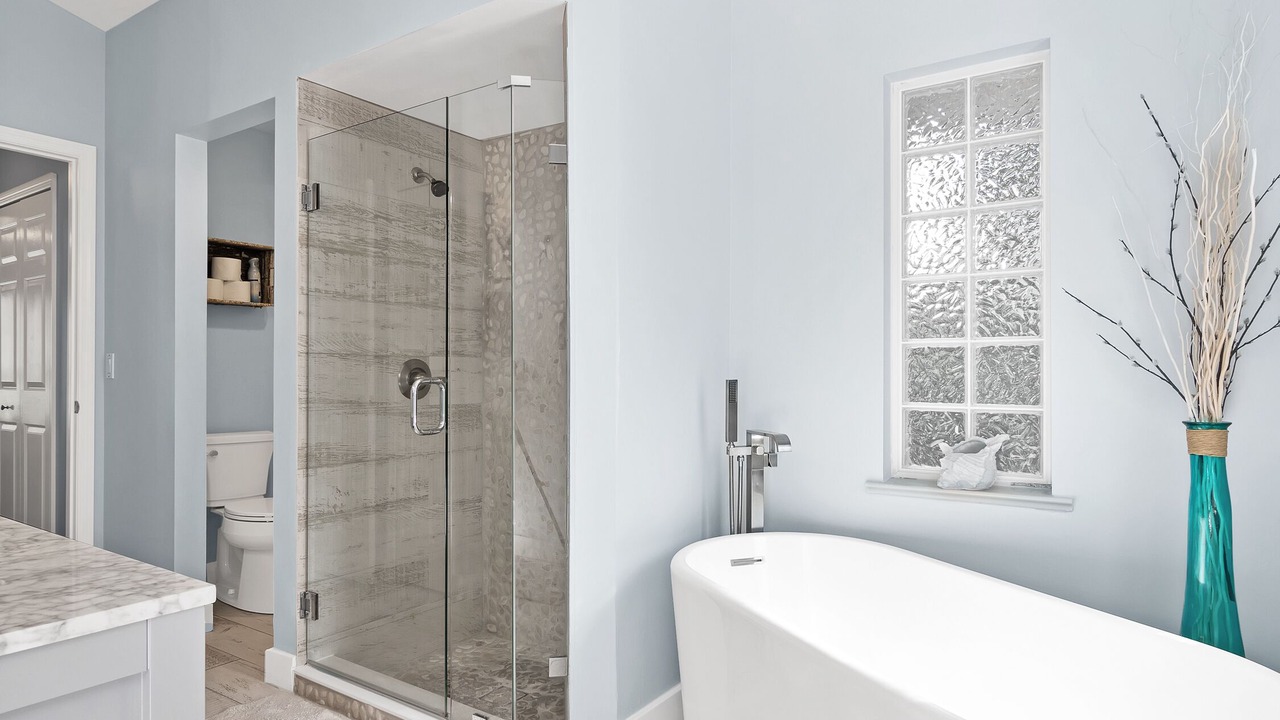 Photo of Bathroom in Indian River Shores