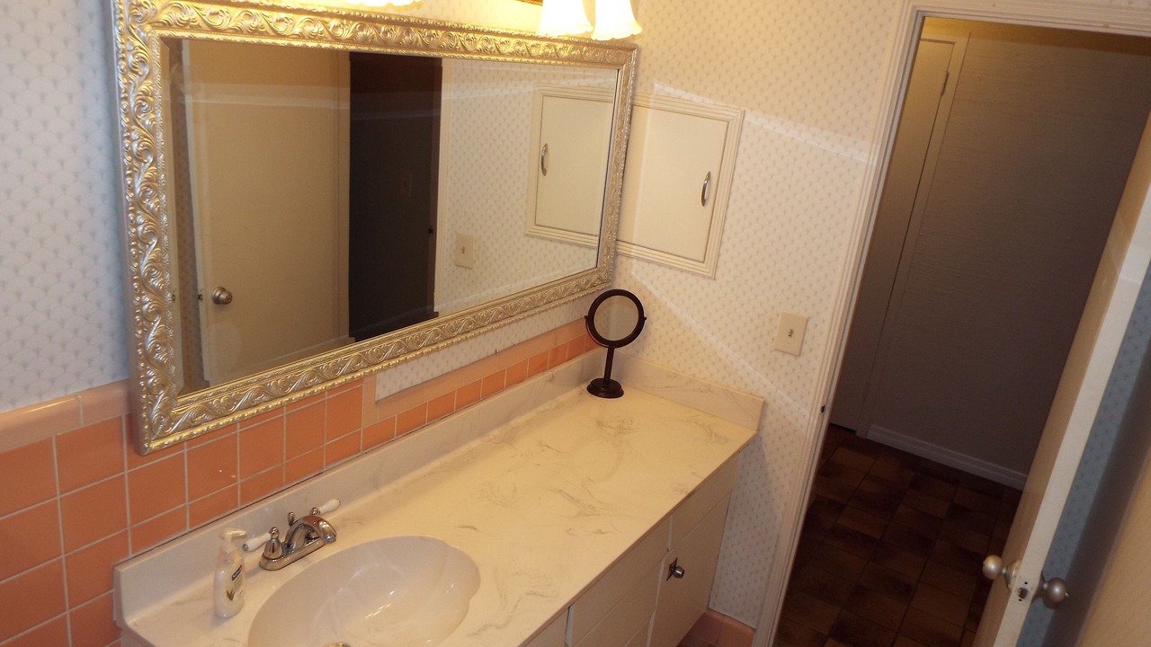 Photo of Bathroom in Central Beach