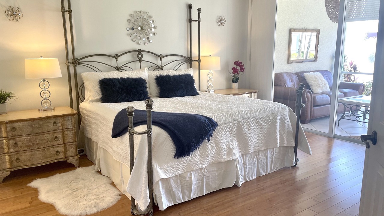 Photo of Bedroom in Naples