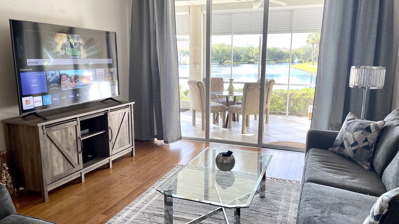 Photo of Livingroom in Naples