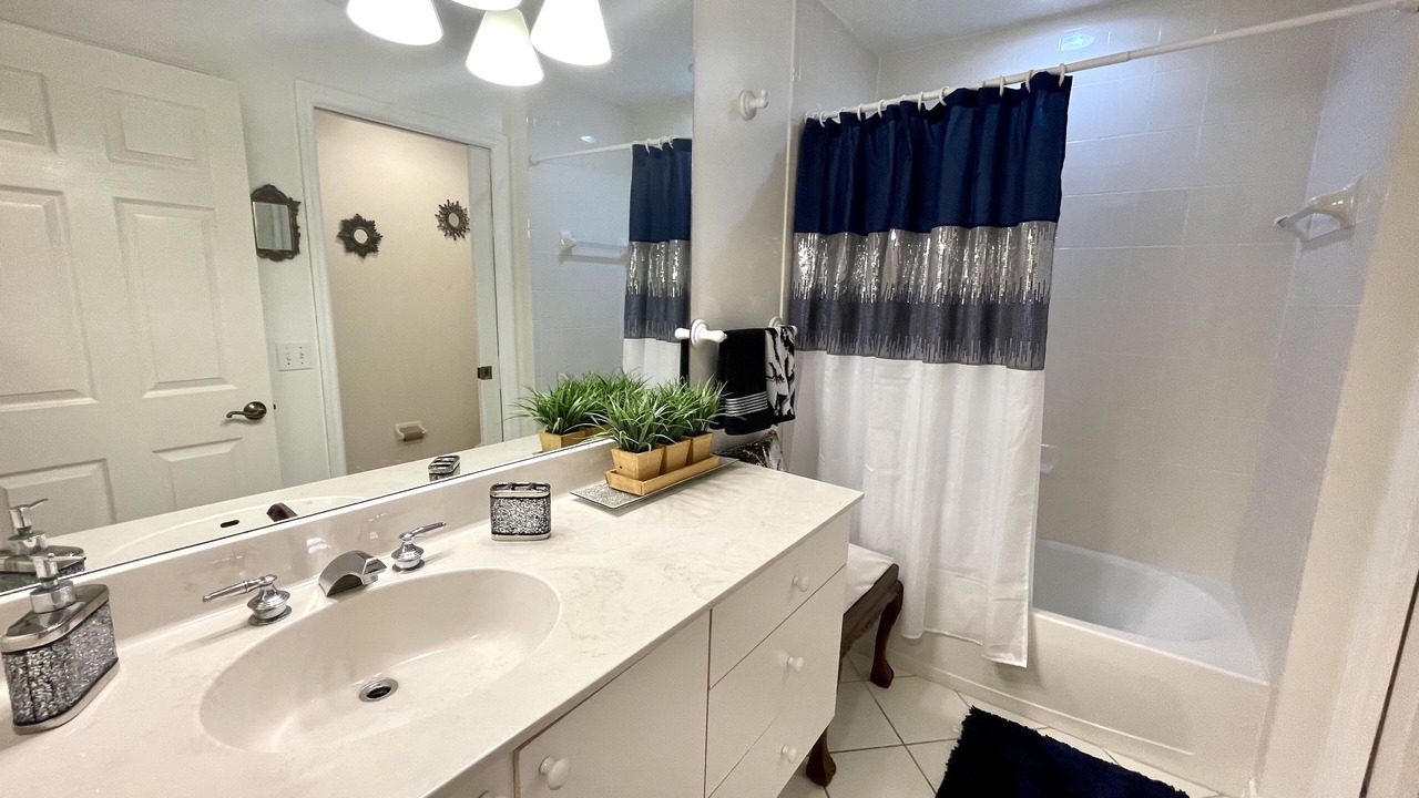 Photo of Bathroom in Naples