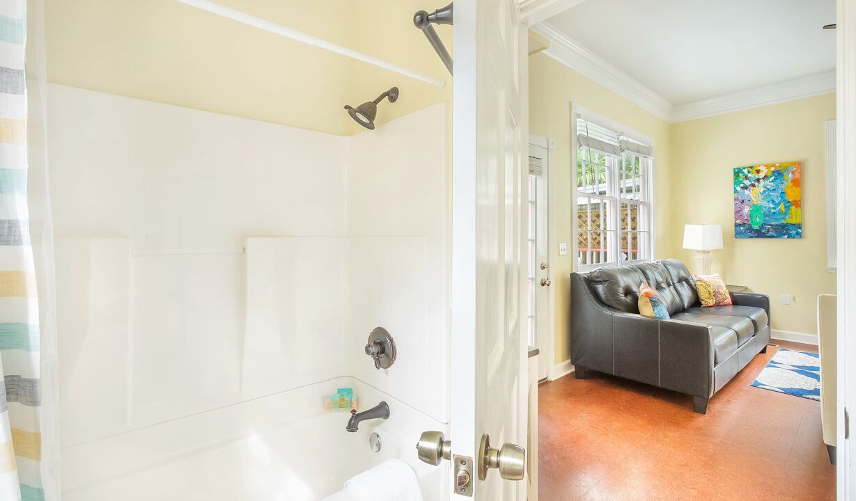 Photo of Bedroom in Beach Institute