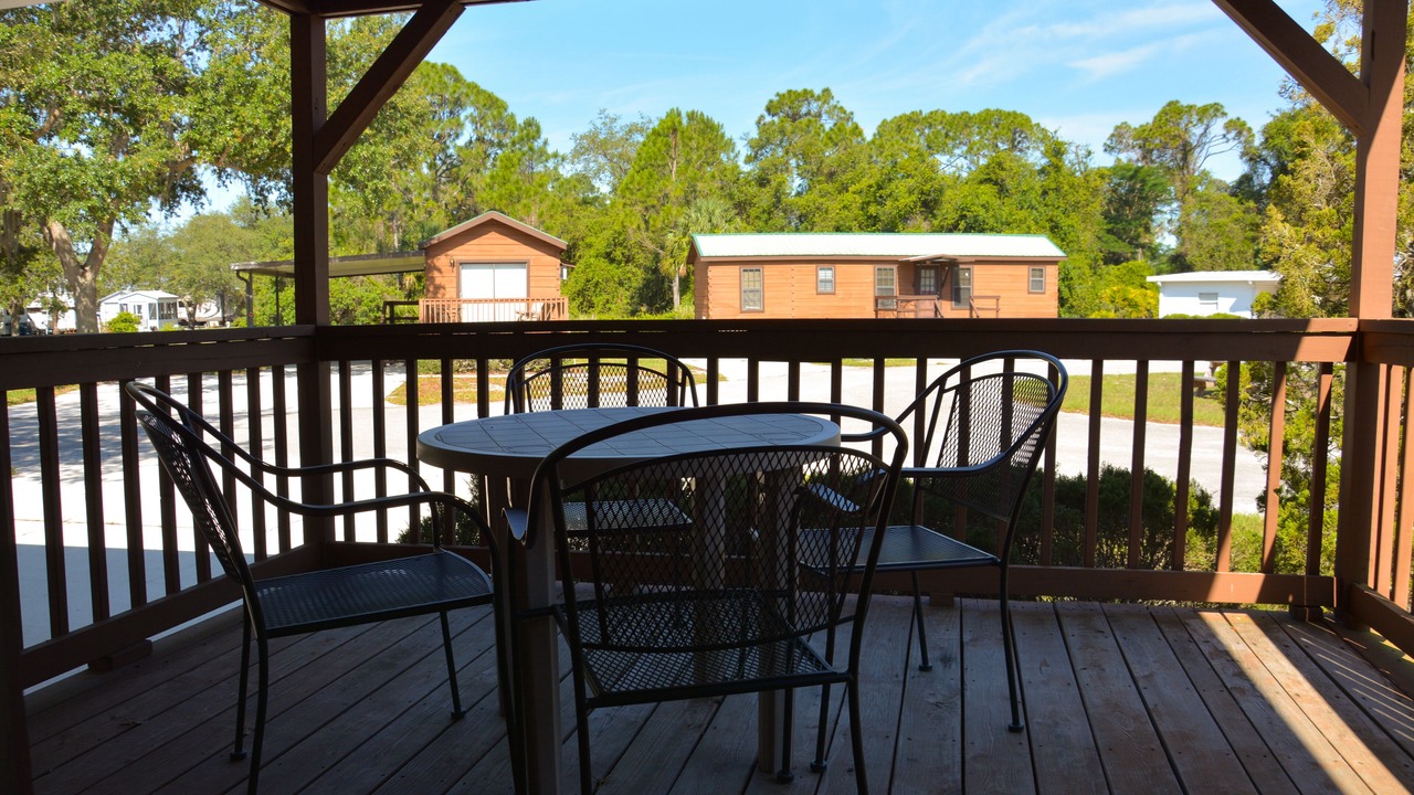 Photo of Patio Balcony in Fedhaven