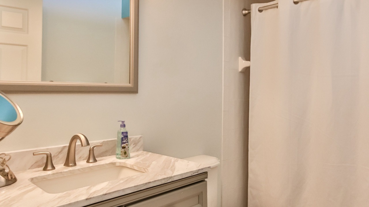 Photo of Bathroom in Sebastian Highlands