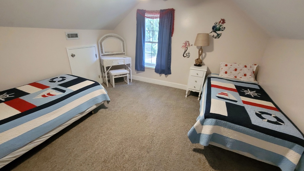 Photo of Bedroom in Saint Helena Island