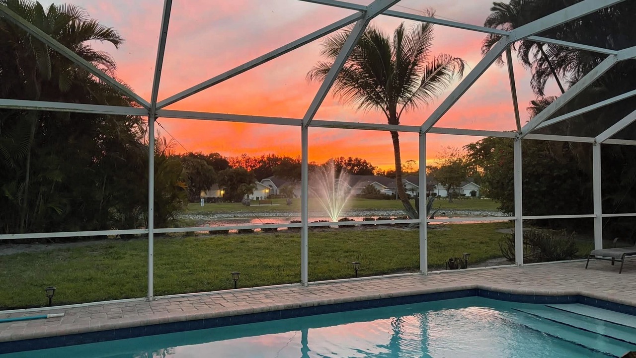 Photo of Outdoor in Crown Pointe
