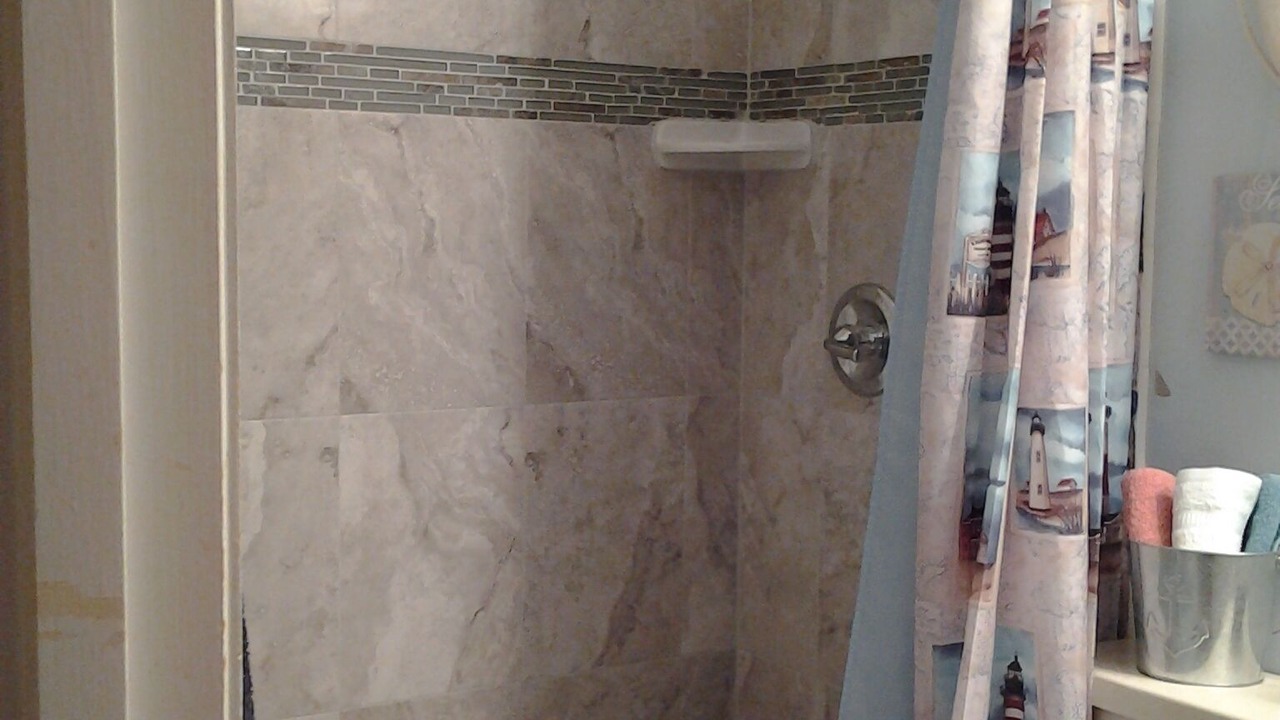 Photo of Bathroom in Sun 'N Lake