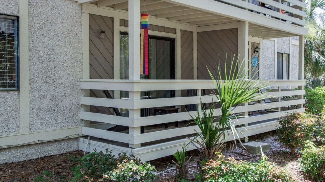 Photo of Patio Balcony in Folly Field