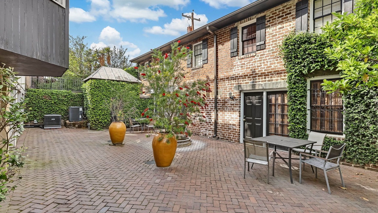 Photo of Outdoor in Historic Downtown Savannah