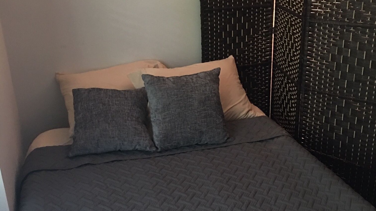 Photo of Bedroom in Salem