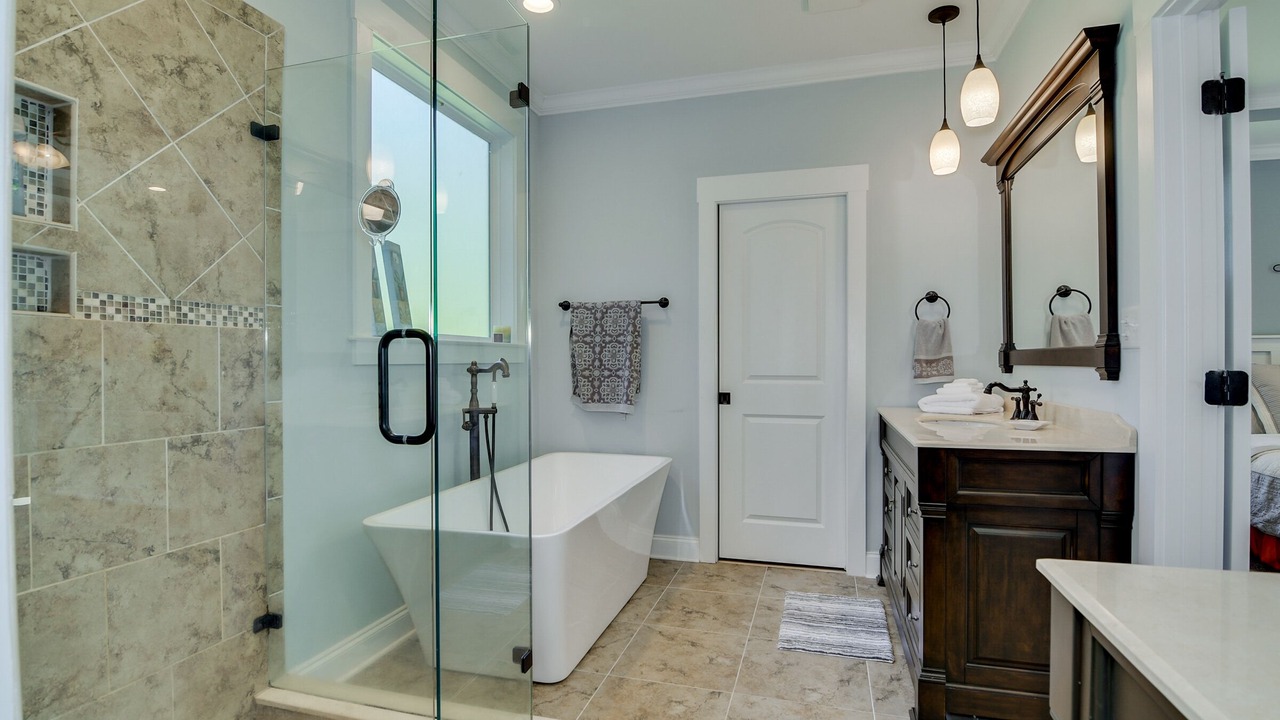 Photo of Bathroom in Appling