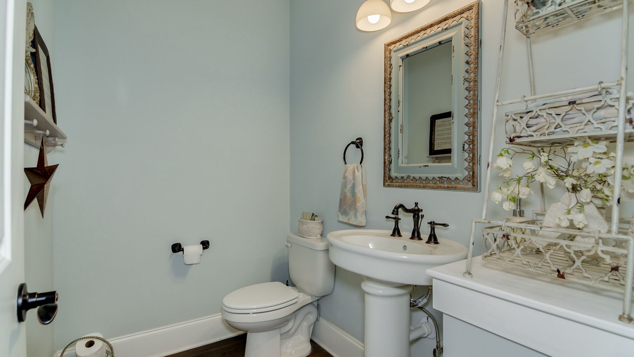 Photo of Bathroom in Appling