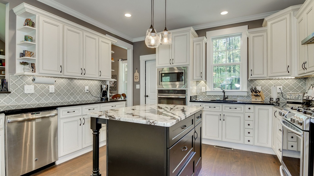 Photo of Kitchen in Appling
