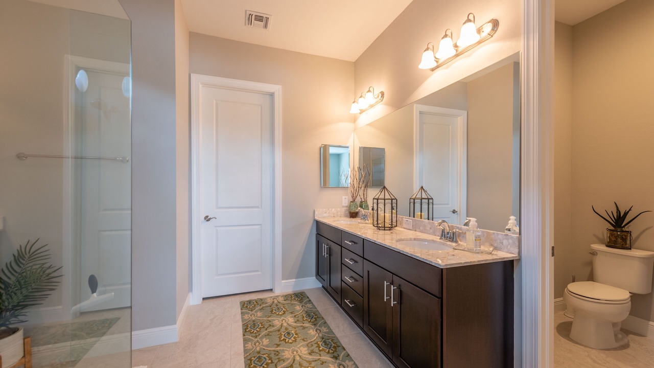 Photo of Bathroom in Naples