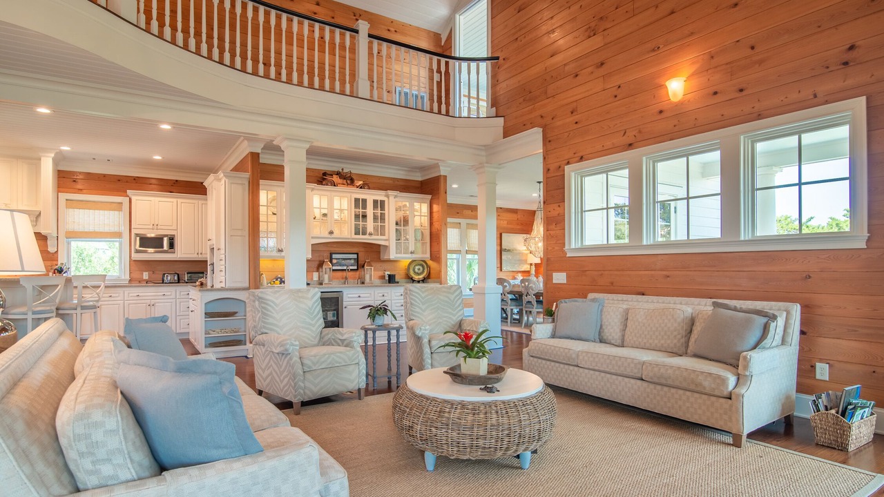 Photo of Livingroom in Debordieu Colony