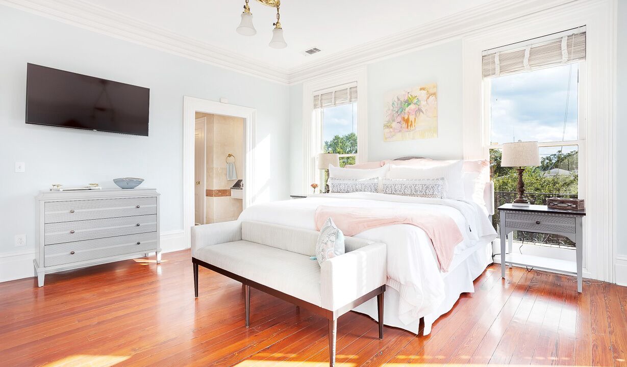 Photo of Bedroom in Historic District - North