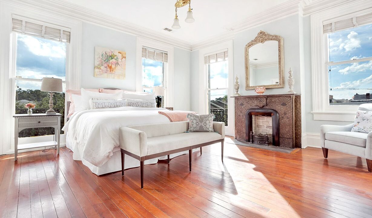 Photo of Bedroom in Historic District - North