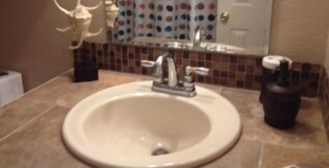 Photo of Bathroom in Ventura
